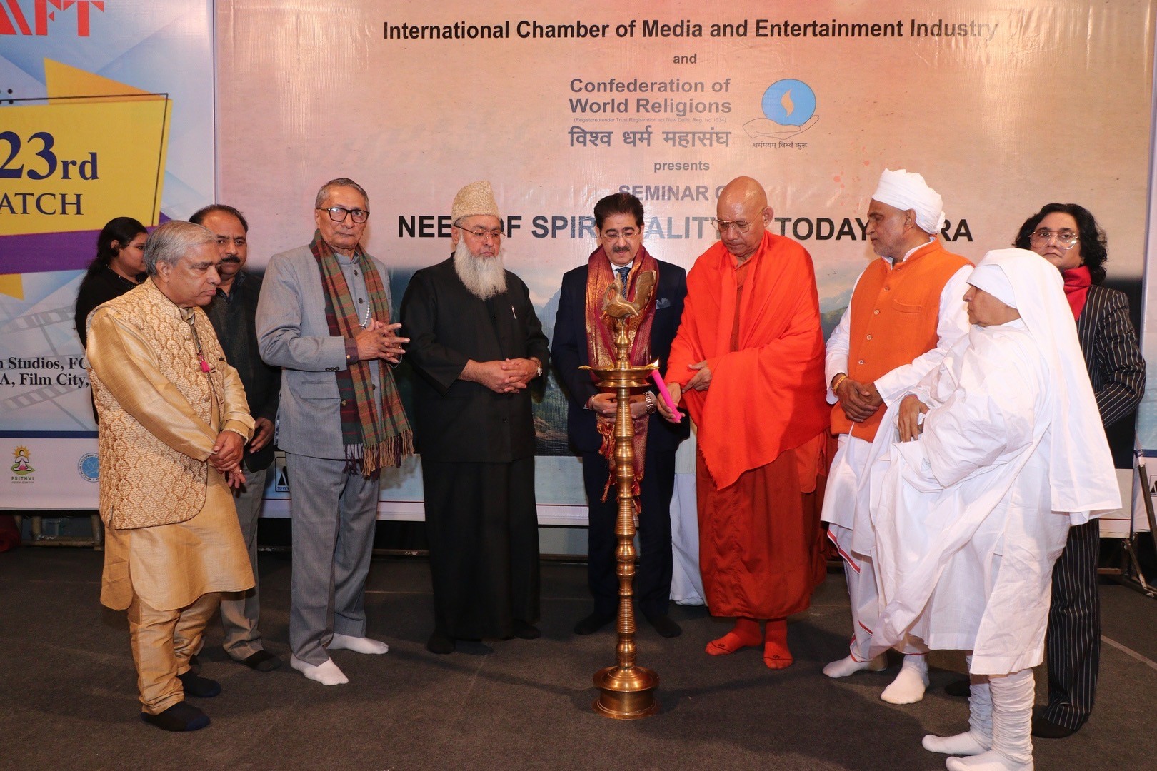 Sandeep Marwah Hailed as the Reincarnation of Swami Vivekananda by Spiritual Leaders